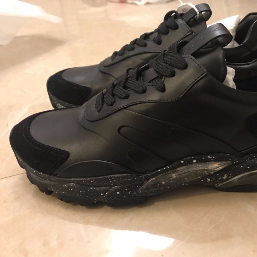 New Valentino Bounce Sneaker, Black leather, IT 40